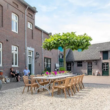 Woonboerderij Peters Frühstückspension Horn